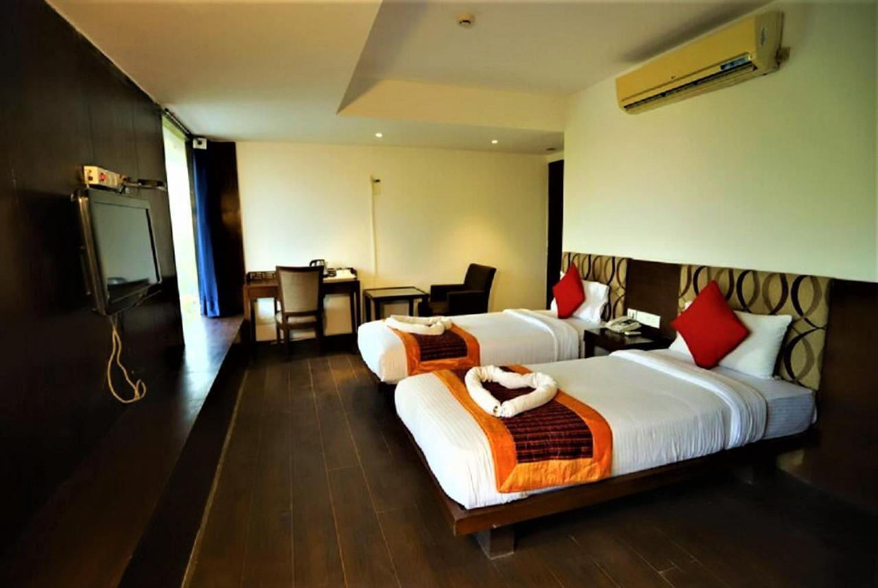 Hotel Arch International New Delhi Buitenkant foto