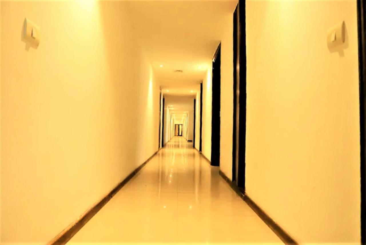 Hotel Arch International New Delhi Buitenkant foto
