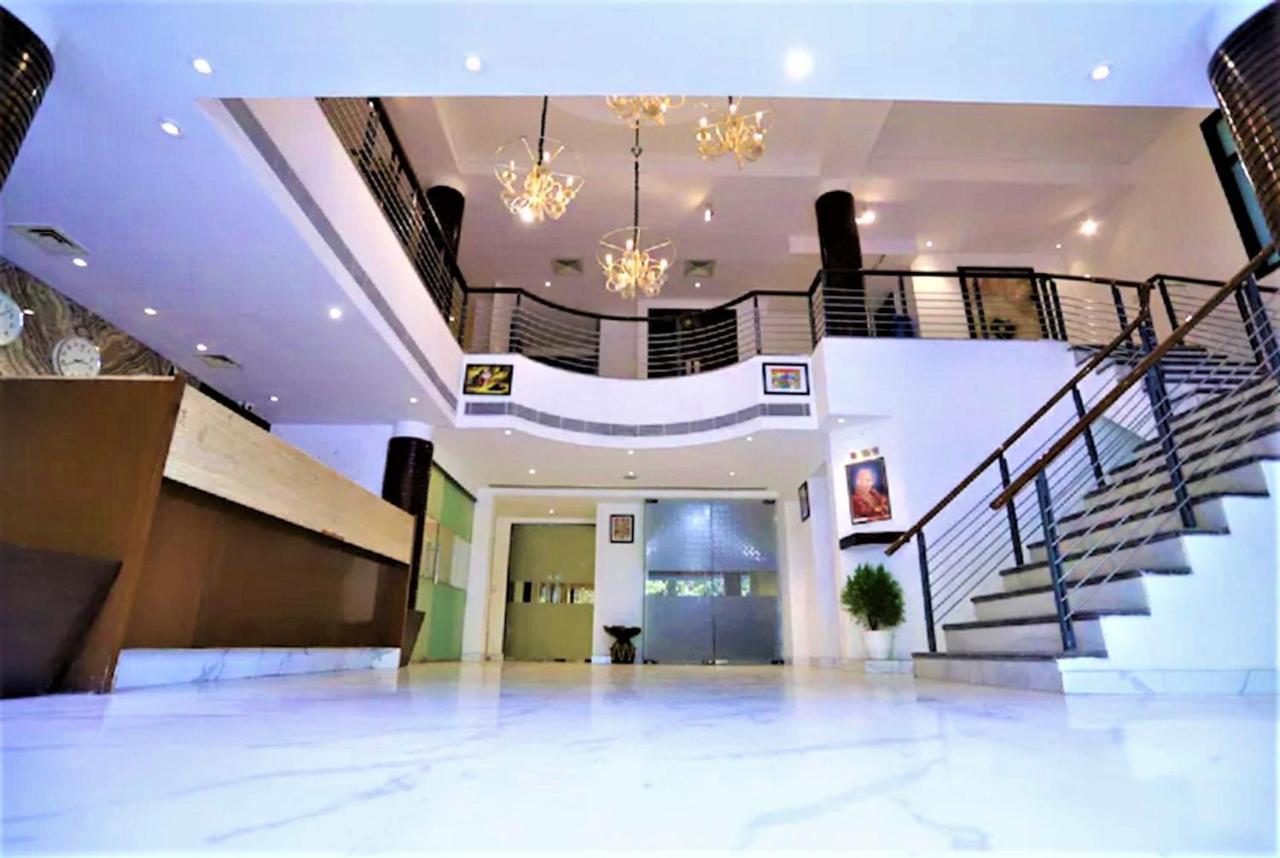 Hotel Arch International New Delhi Buitenkant foto